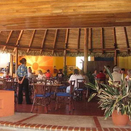 Sol Papagayo Hotel